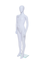 Child Mannequin - R339